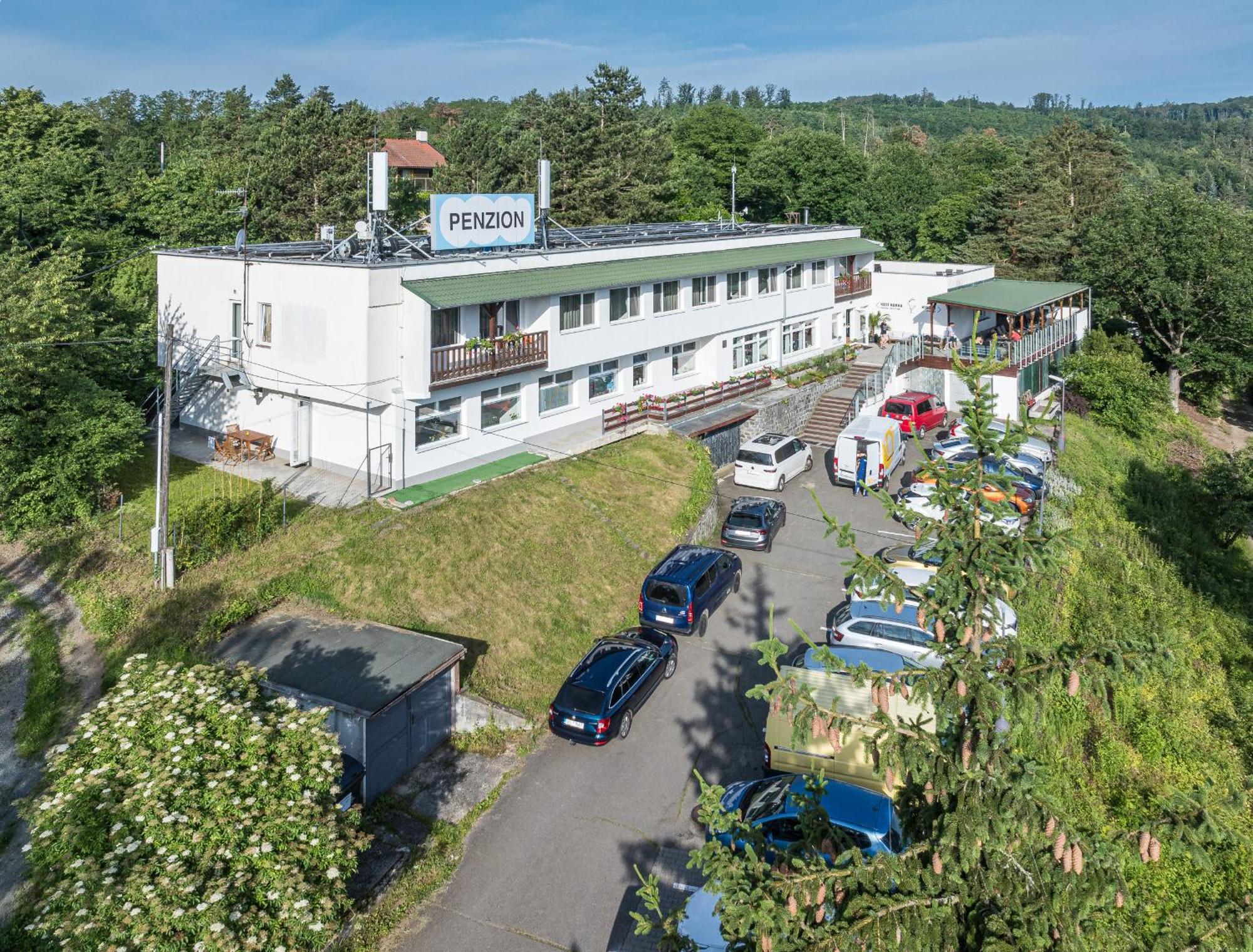 Penzion Kozi Horka U Brnenske Prehrady Brno Exterior photo